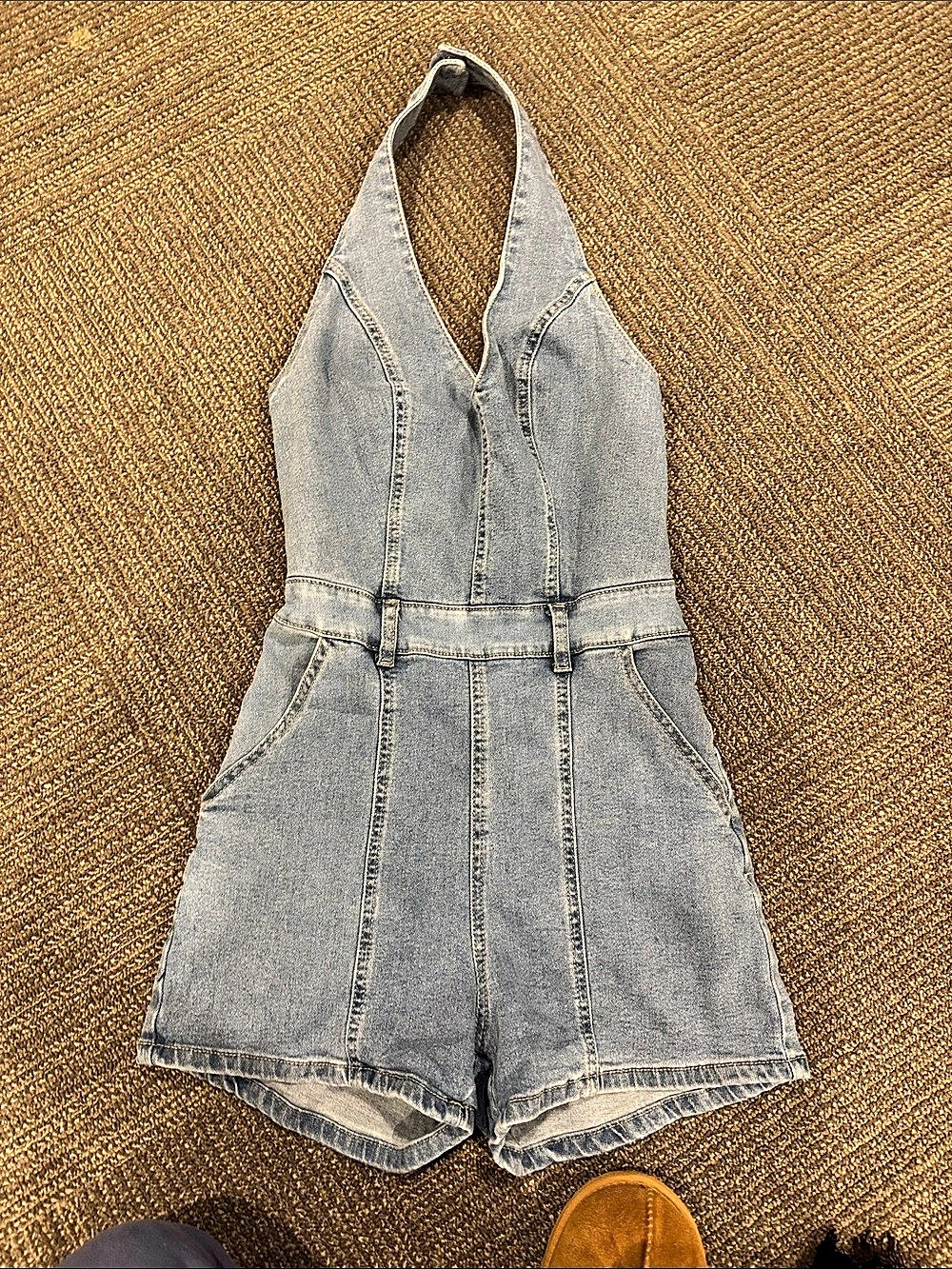 SHEIN Halter Neck Backless Denim Romper Blue s